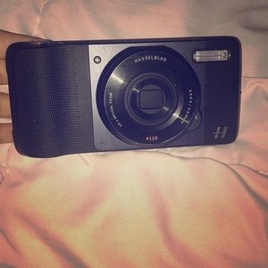 Moto camera